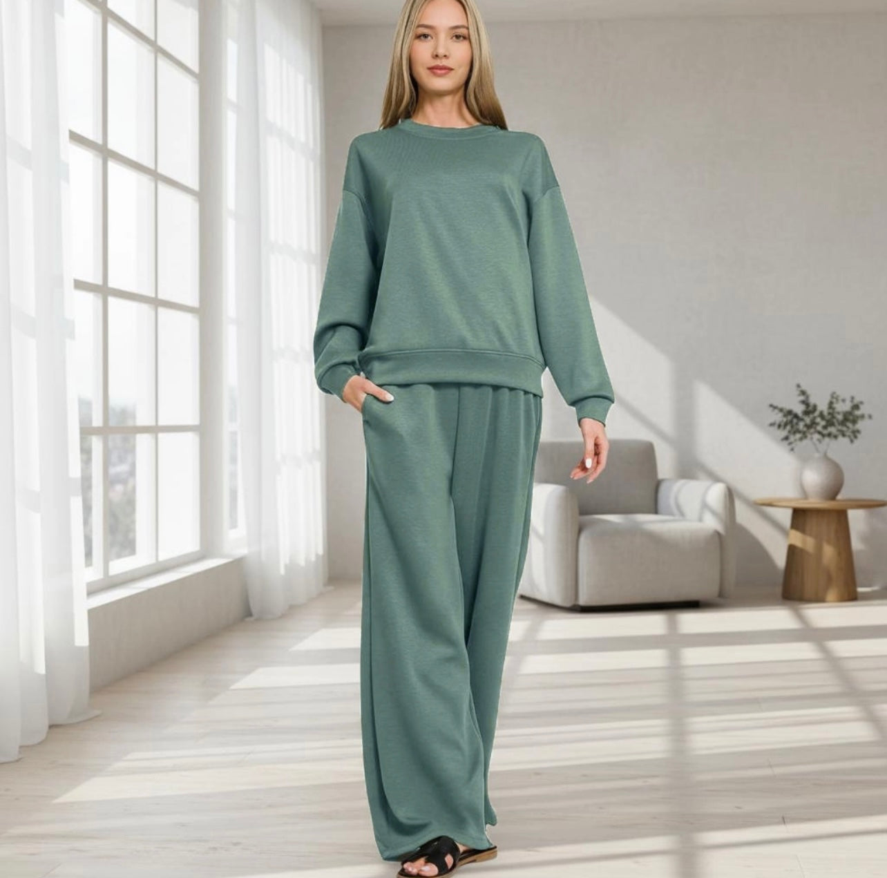 Sweatshirt & Wide Leg Set