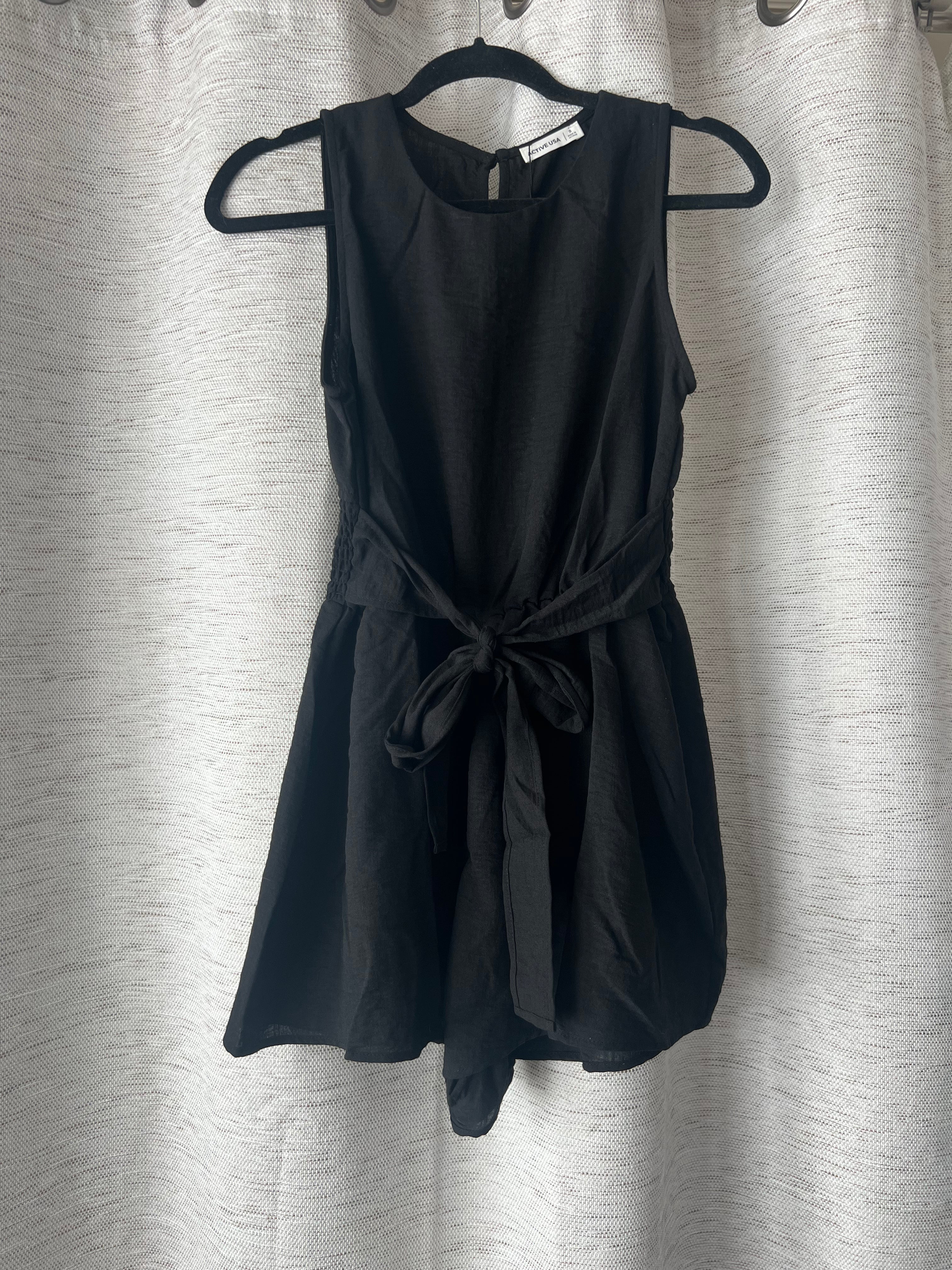 Sleeveless Romper - Black